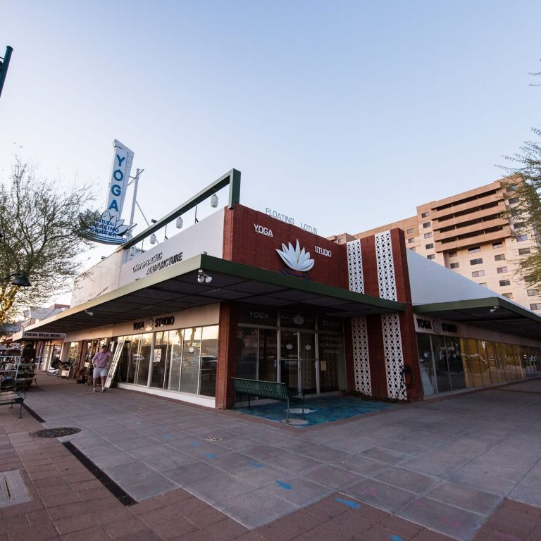 Downtown_Mesa_12112017_TFF_0574-square-089e8a18e75d9760d5d7d20467ec8418-g80ylzane7id